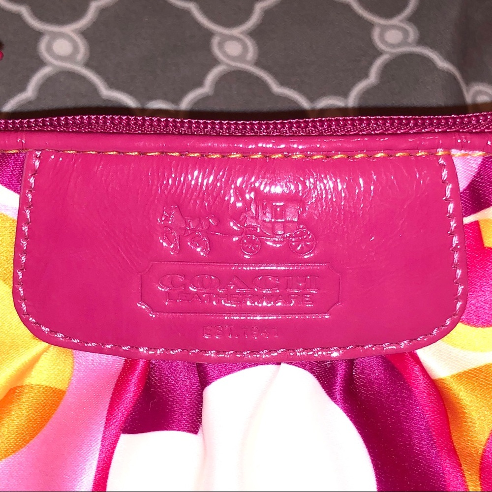 💵⬇️🎉HP🎉TRENDING COACH Key and Card Holder - Picture 3 of 6